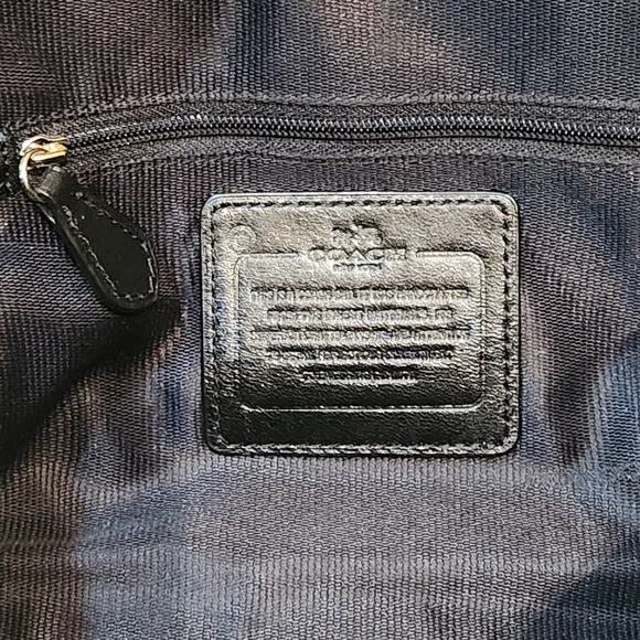 Coach Vintage Black Ranger Leather Crossbody Bag With Gold Chain ๐ฅ๐ฅ - Picture 13 of 16